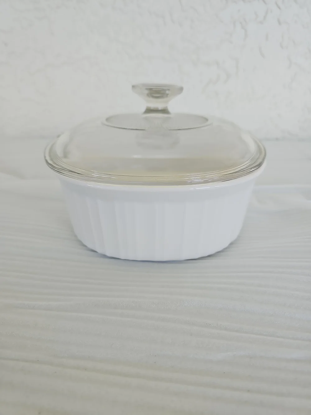 CorningWare French White Casserole Dish Glass Pyrex Lid 1.8 Liter F-12-B USA
